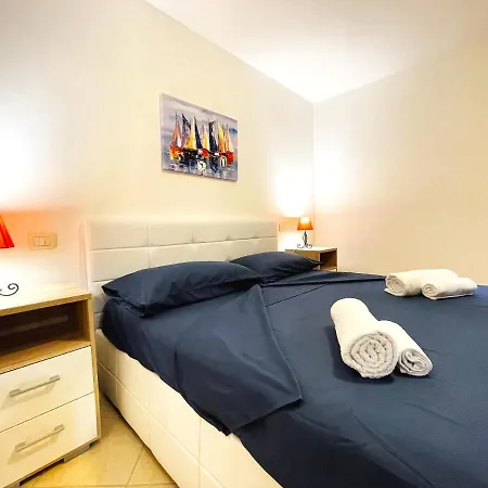 Calasinzias - Lower Level With Garden - 500m From The Beach Apartment